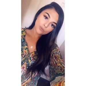 Meet your Posher, Cecilia